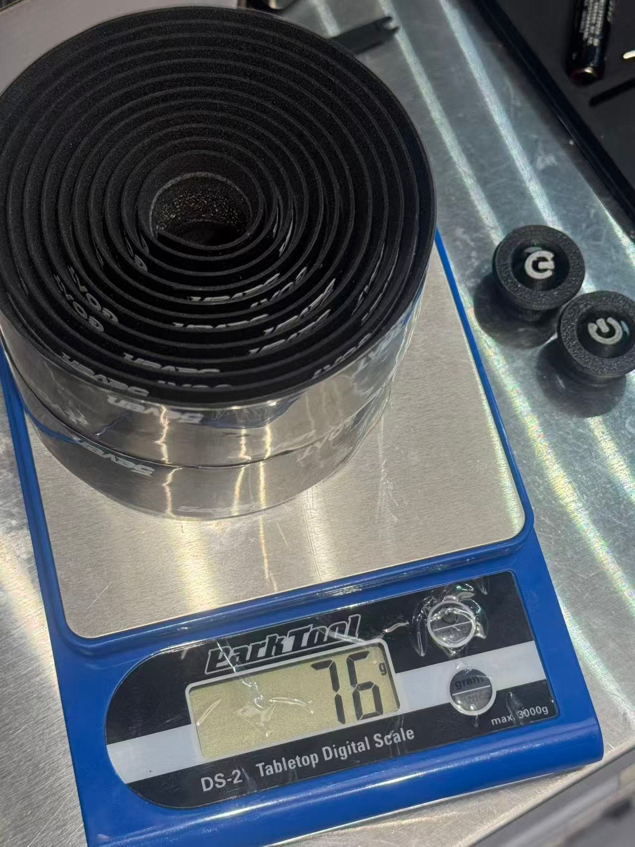 Set weight — 76 g (tape + PETG plugs)